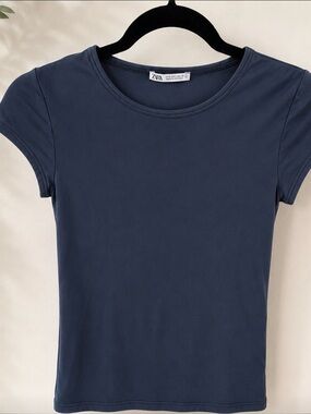 Zara Navy Blue Basic Stretch Tee Size S